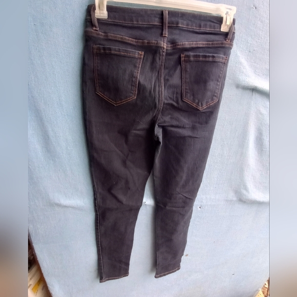 NoBOJuniors Stretchy Size 11 Dark Wash Skinny Jeans - Picture 3 of 3